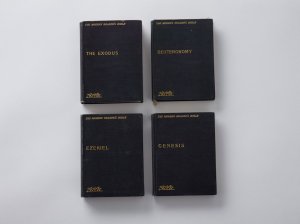 Menguasai Struktur Data Fleksibel: Kamus (Dictionary) dan Himpunan (Set) di Python