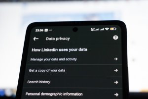 Keamanan Data di Aplikasi Android: Prinsip Esensial & Implementasi Praktis untuk Developer Profesional