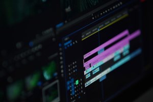 Mengedit Audio Berkualitas Tinggi: Panduan Lengkap Penggunaan Essential Sound Panel di Adobe Premiere Pro
