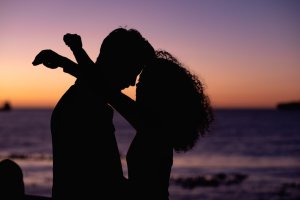 Melawan Jaring Cinta Palsu: Panduan Komprehensif Menghadapi Bahaya Love Scam di Media Sosial
